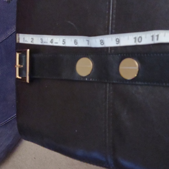 Vintage C C Skye black leather belt with gold circle design - Picture 1 of 6